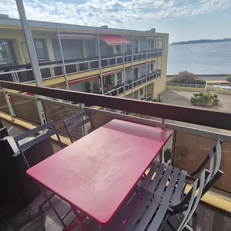 Climatisé 2 Pièces Avec Vue Mer, Centre-ville Sainte-maxime, Animaux Acceptés - Fr-1-780-26 Appartement Sainte-Maxime