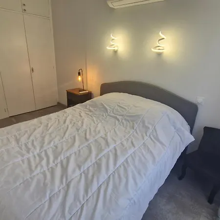 Climatisé 2 Pièces Avec Vue Mer, Centre-ville Sainte-maxime, Animaux Acceptés - Fr-1-780-26 Appartement *